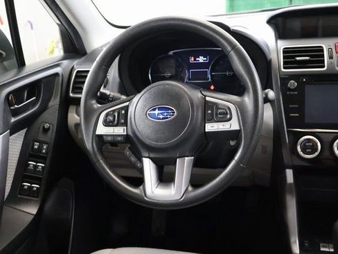 Used 2018 Subaru Forester 2.5i Premium image 15