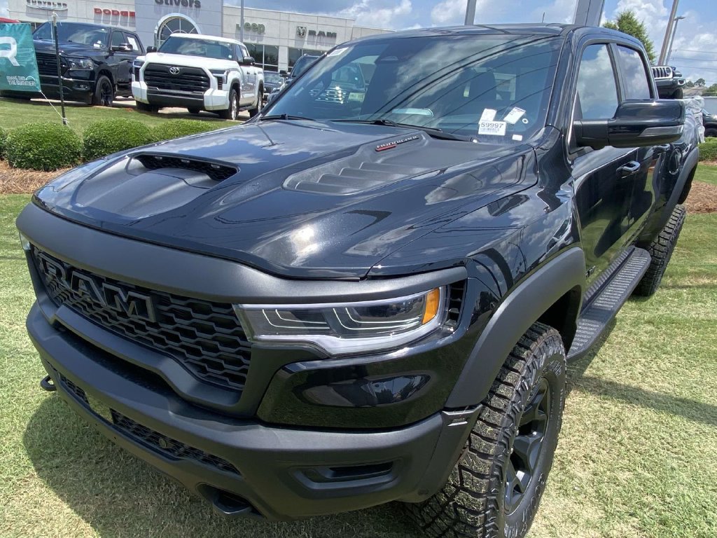 New 2026 RAM 1500 RHO w/ RHO Level 1 Equipment Group AWD/4WD image 32