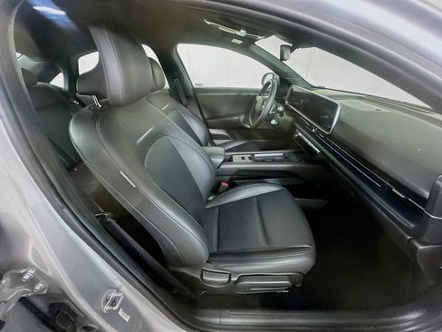 Used 2023 Hyundai Ioniq 6 SEL image 32