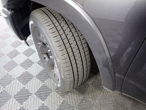 New 2026 RAM 1500 4x4 Crew Cab image 42