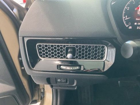 Certified 2025 Honda Civic Sport image 7