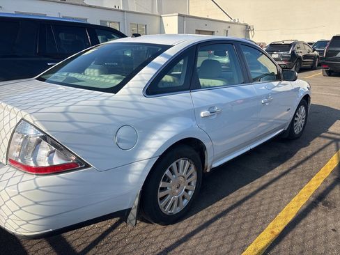 Used 2008 Mercury Sable Sedan image 4