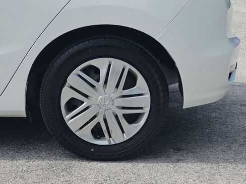 Used 2018 Honda Fit LX image 29