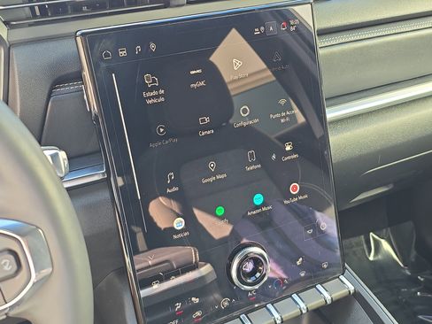 Used 2026 GMC Terrain Elevation image 21