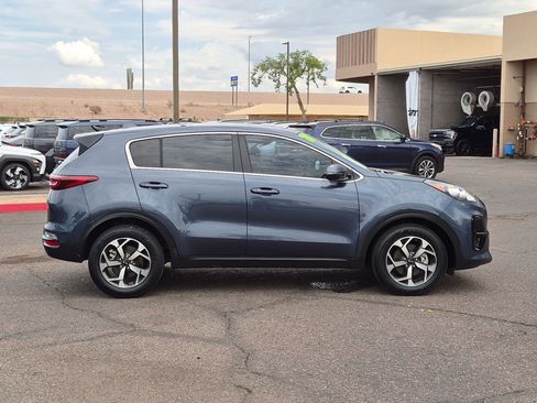 Used 2020 Kia Sportage LX w/ LX Popular Package FWD image 4
