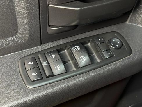 Used 2014 RAM 1500 Express AWD/4WD image 20