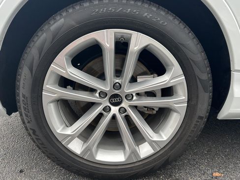 Certified 2025 Audi Q7 3.0T Premium Plus w/ Premium Plus Package image 11