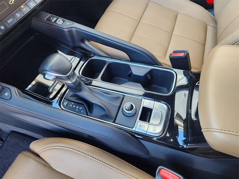 Used 2020 Kia Telluride SX w/ Towing Package image 19