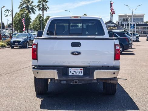 Used 2012 Ford F250 Lariat w/ Lariat Ultimate Pkg AWD/4WD image 3