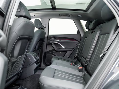 New 2025 Audi Q5 2.0T Premium Plus image 21