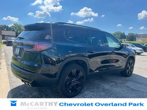 Used 2024 GMC Acadia Elevation w/ Black Edition AWD/4WD image 3