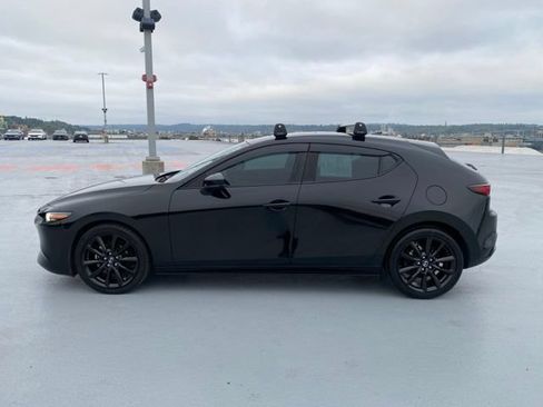 Used 2021 MAZDA MAZDA3 s FWD image 5