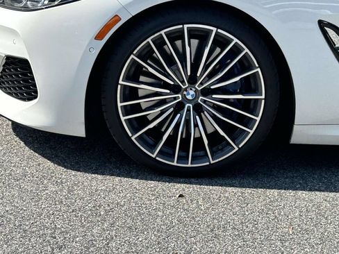 Used 2022 BMW M850i xDrive Convertible AWD/4WD image 10
