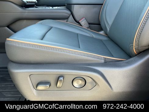 New 2026 GMC Yukon XL AT4 w/ AT4 Premium Package AWD/4WD image 24