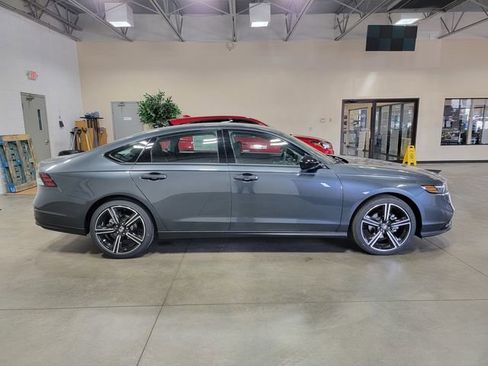 New 2026 Honda Accord SE image 5