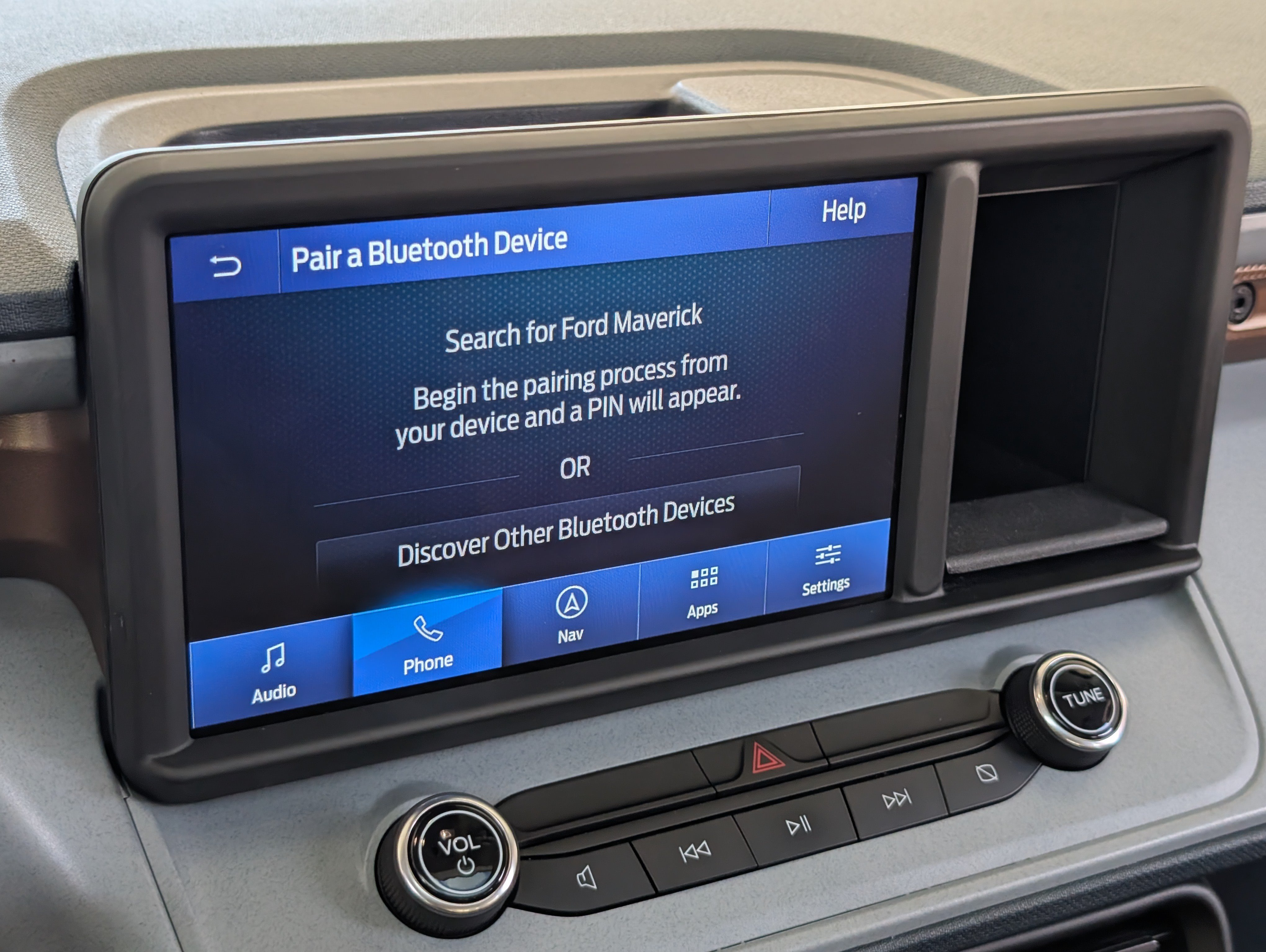Used 2024 Ford Maverick Lariat w/ FX4 Off-Road Package AWD/4WD image 30