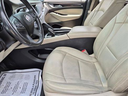 Used 2020 Buick Enclave Essence w/ Sound and Sites Package FWD image 15