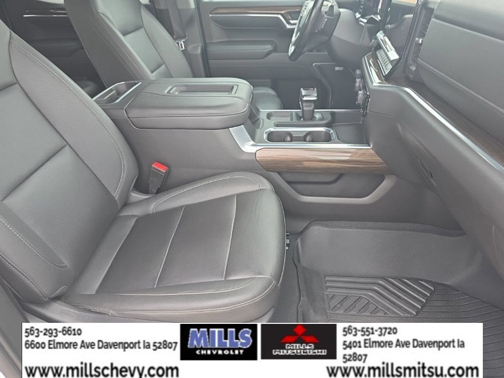 Used 2022 Chevrolet Silverado 1500 LT Trail Boss w/ LT Trail Boss Premium Package AWD/4WD image 20