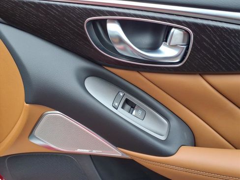 Used 2024 INFINITI Q50 Sensory image 9