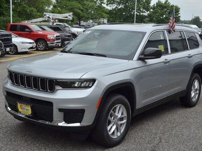 New 2025 Jeep Grand Cherokee L Laredo w/ Luxury Tech Group I