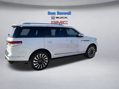 Used 2024 Lincoln Navigator Black Label AWD/4WD image 9