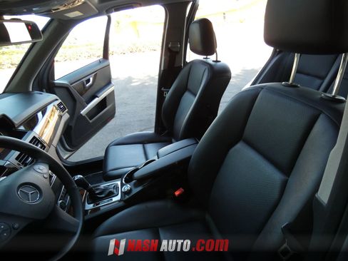 Used 2012 Mercedes-Benz GLK 350 4MATIC image 49