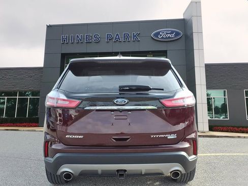 Used 2020 Ford Edge Titanium image 6