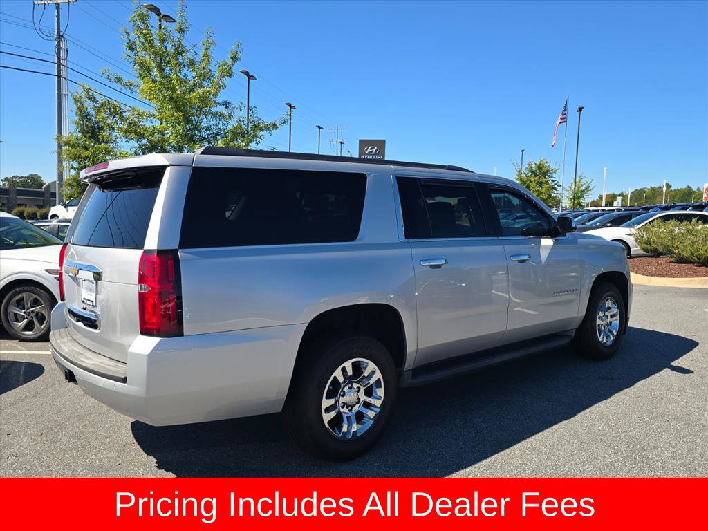 Used 2016 Chevrolet Suburban LT AWD/4WD image 3