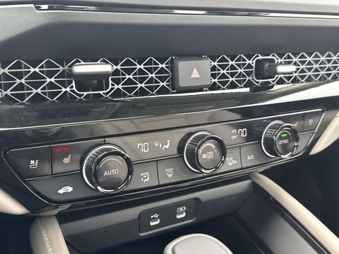 Used 2025 Honda Accord Touring image 32