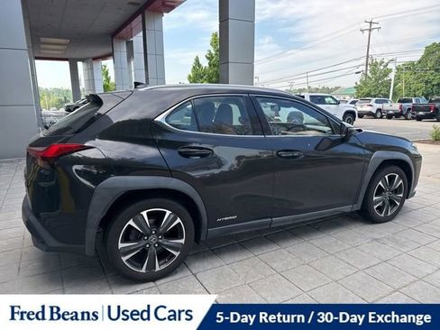 Used 2019 Lexus UX 250h w/ Cold Area Package AWD/4WD image 5