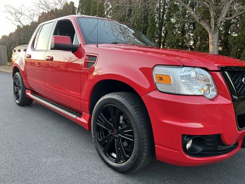 Used 2008 Ford Explorer Sport Trac Adrenalin image 75