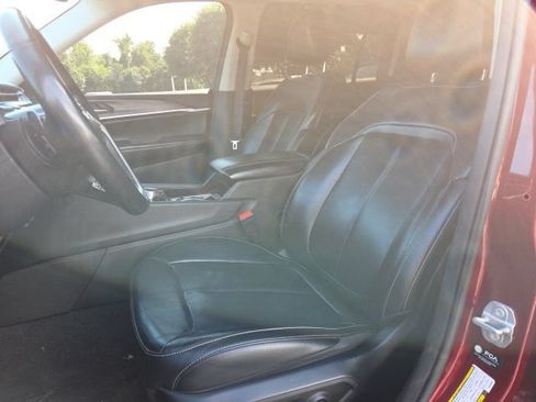 Used 2021 Jeep Grand Cherokee L Limited AWD/4WD image 6