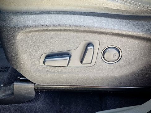 Used 2016 Kia Sorento EX image 16