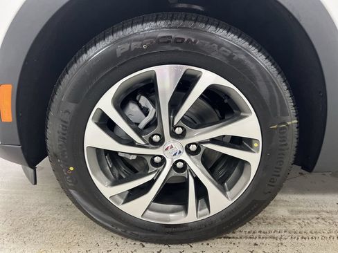 Used 2023 Buick Envision Essence FWD image 25