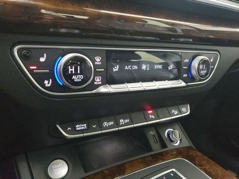 Used 2018 Audi Q5 2.0T Premium Plus w/ Premium Plus Package image 30