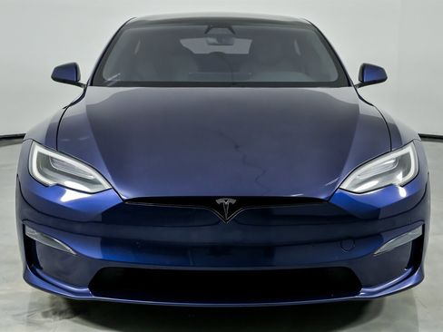 Used 2021 Tesla Model S Plaid image 5