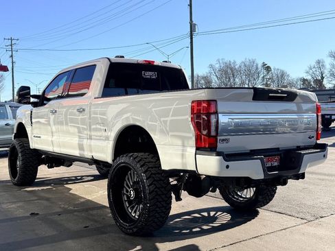 Used 2021 Ford F250 Platinum w/ FX4 Off-Road Package image 5