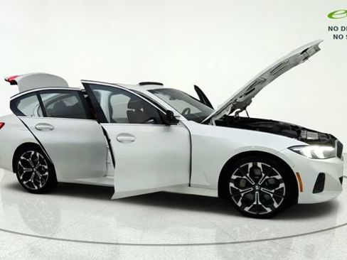 Used 2025 BMW 330i Sedan RWD image 10