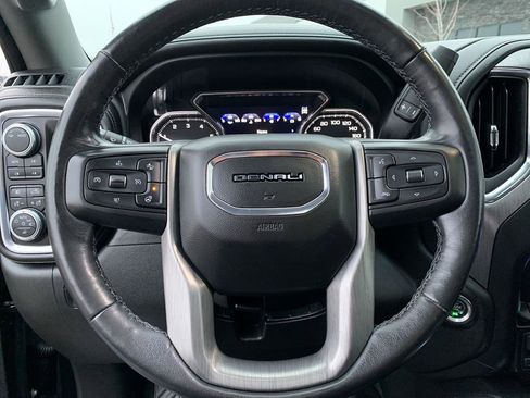 Used 2020 GMC Sierra 1500 Denali w/ Denali Ultimate Package image 19