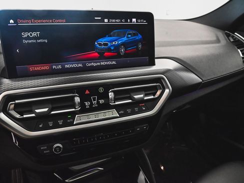 Used 2022 BMW X4 xDrive30i w/ M Sport Package 2 image 18