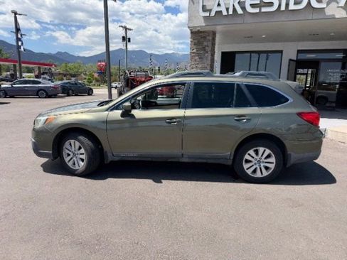 Used 2015 Subaru Outback 2.5i Premium w/ Popular Package #3 AWD/4WD image 4
