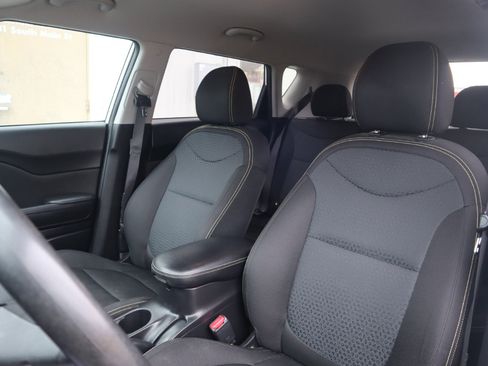 Used 2016 Kia Soul + image 48