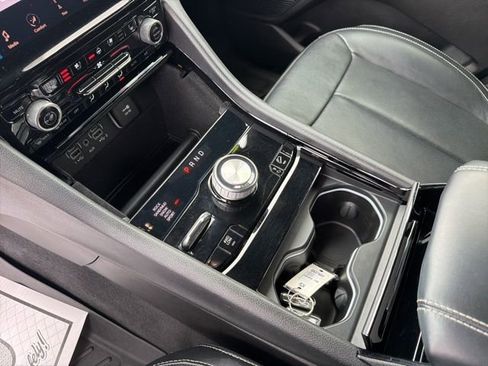 Used 2021 Jeep Grand Cherokee L Overland image 33