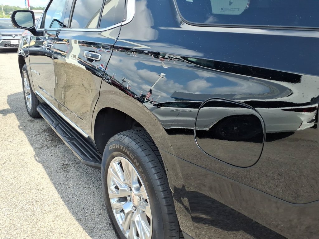 Used 2025 GMC Yukon Denali AWD/4WD image 18