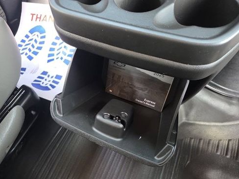 Used 2025 Chevrolet Express 2500 w/ Driver Convenience Package image 16