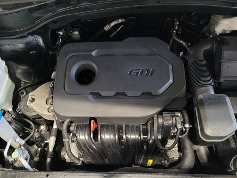 Used 2018 Hyundai Santa Fe Sport w/ 2.4L Value Package 02 FWD image 30