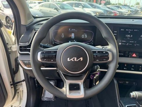 Certified 2024 Kia Sportage LX FWD image 27