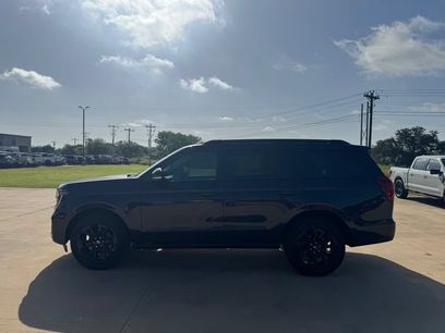 New 2027 Ford Expedition Platinum