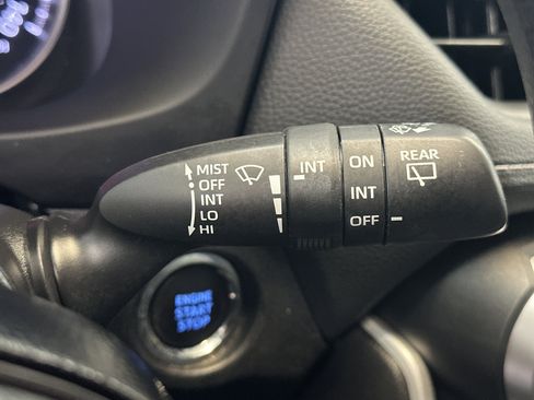 Used 2021 Toyota RAV4 XLE image 34