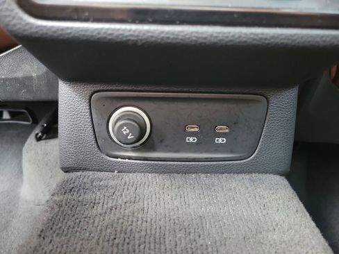 Used 2021 Audi Q3 2.0T Premium w/ Convenience Package image 12